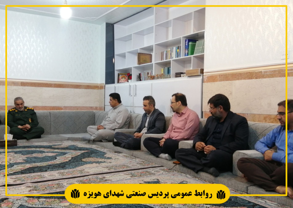 دیدار ریاست پردیس با فرمانده ناحیه سپاه دشت آزادگان به مناسبت سالروز تأسیس سپاه پاسداران انقلاب اسلامی